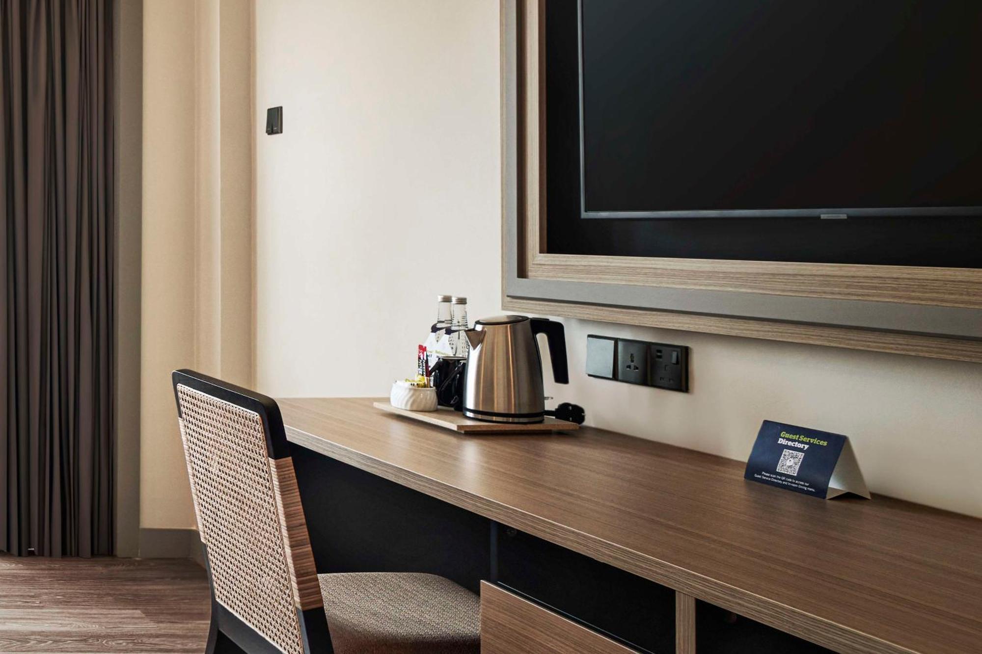 Hotel Doubletree By Hilton Damai Laut à Lumut Extérieur photo