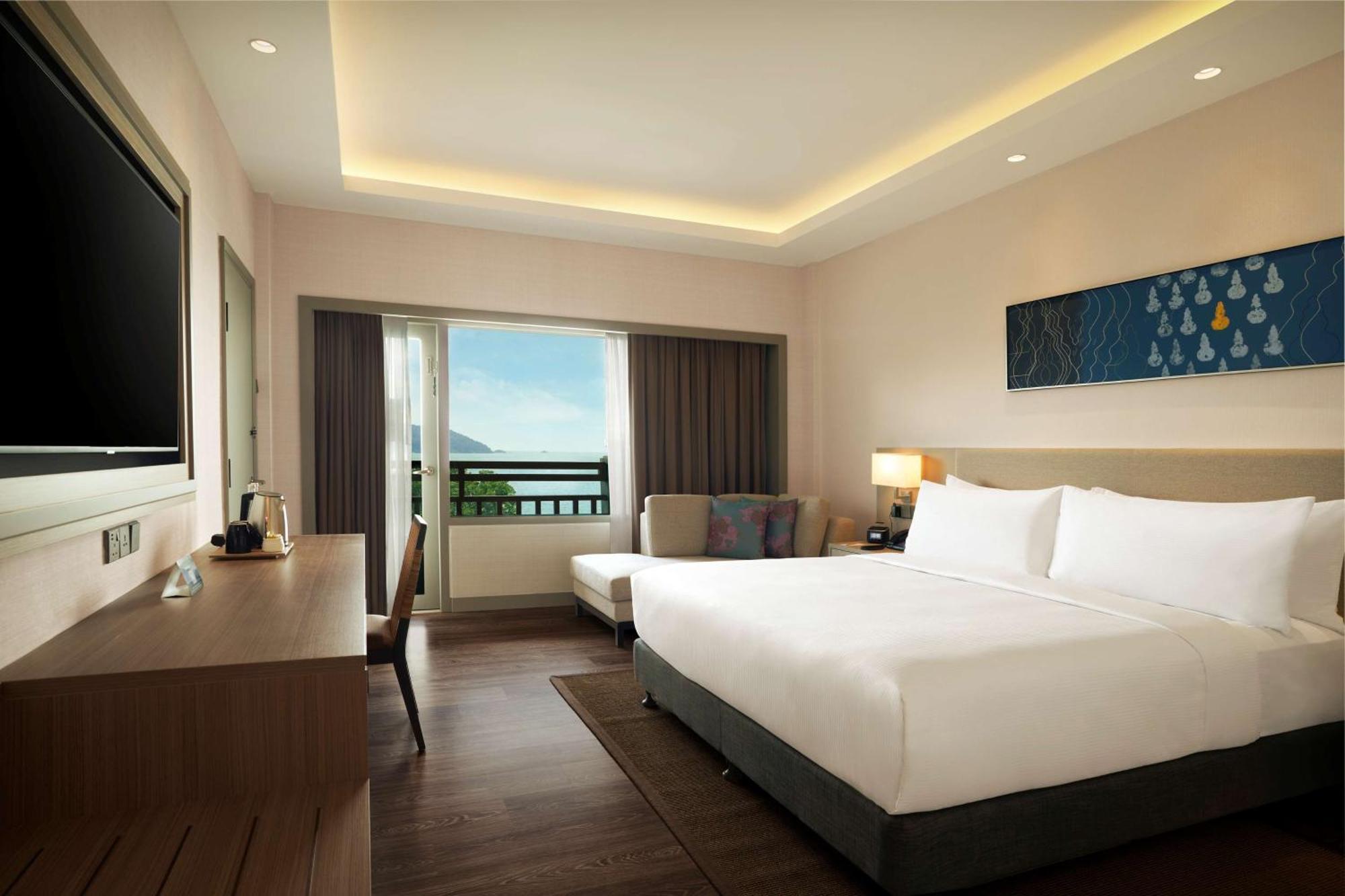 Hotel Doubletree By Hilton Damai Laut à Lumut Extérieur photo
