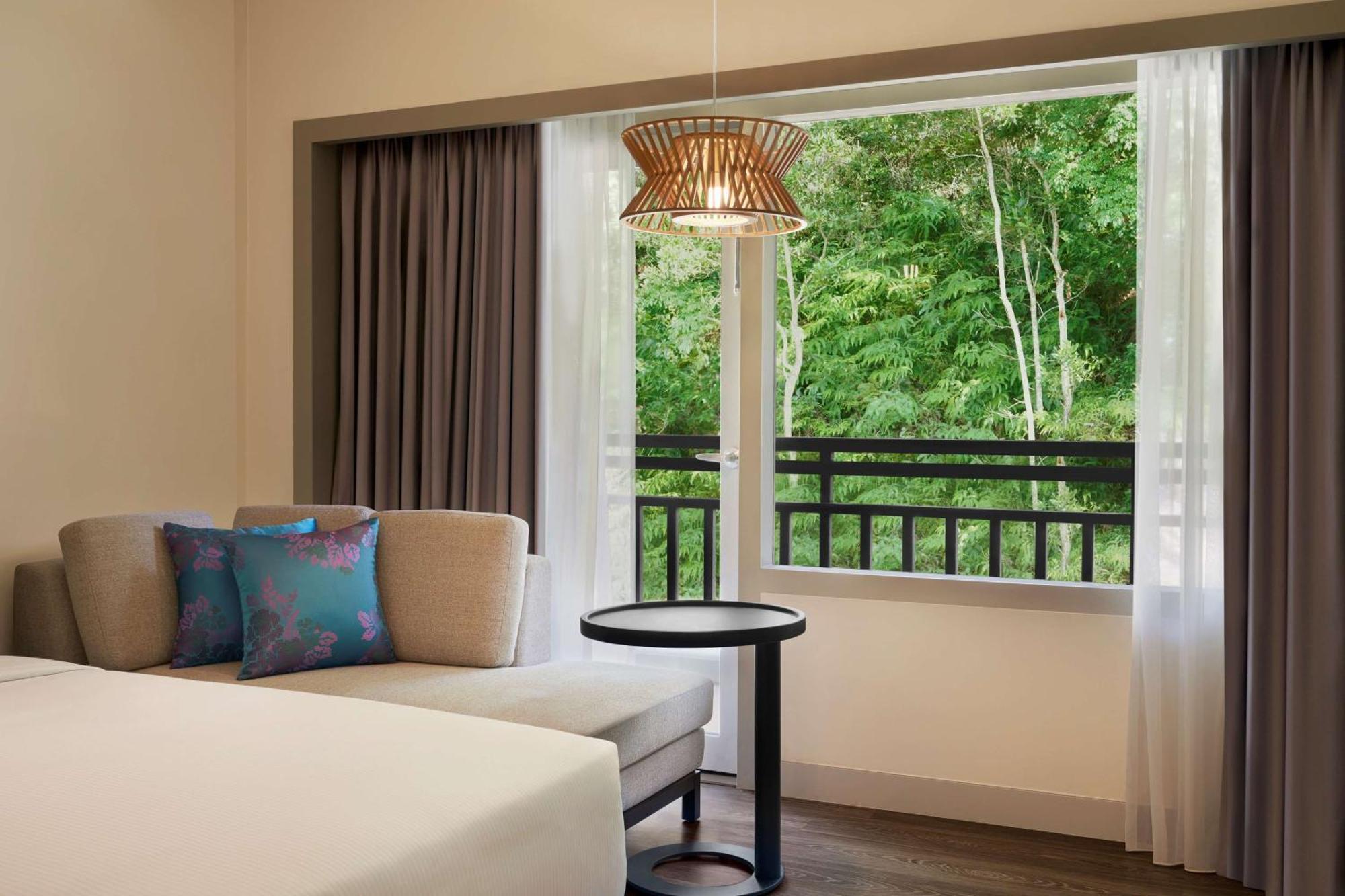 Hotel Doubletree By Hilton Damai Laut à Lumut Extérieur photo